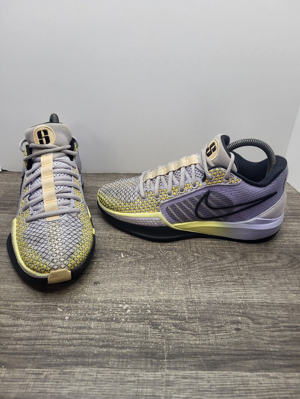 Nike Sabrina 1 “Spark” Basketball Shoes Sneakers Women’s Size 7